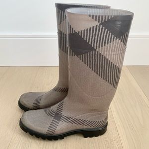 Burberry Wellington Boots
